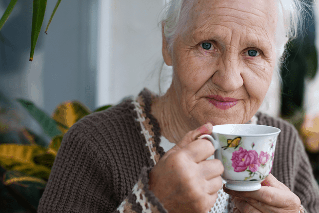 is-there-an-alternative-to-a-care-home-for-elderly-people